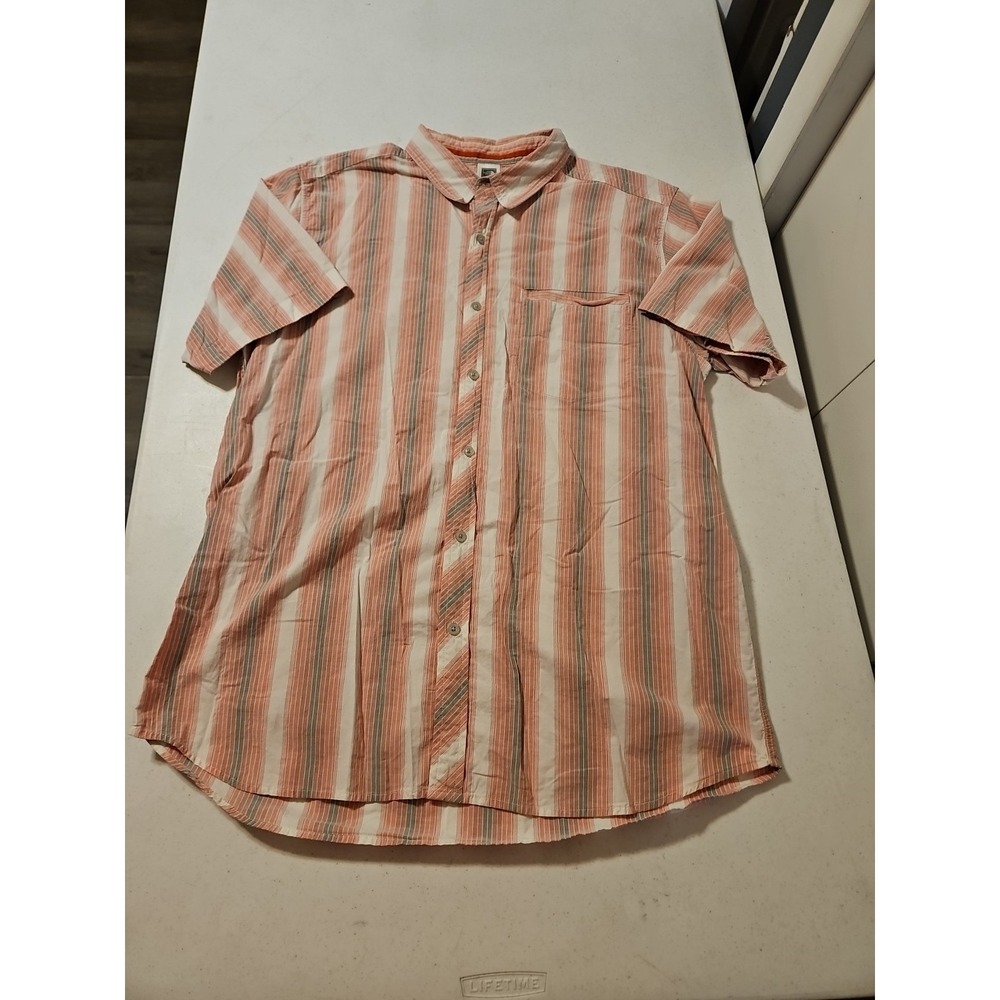 North Face Button Down XL Plaid Shirt Pink‎ Short Sleeve Hiking Camping (A1057)